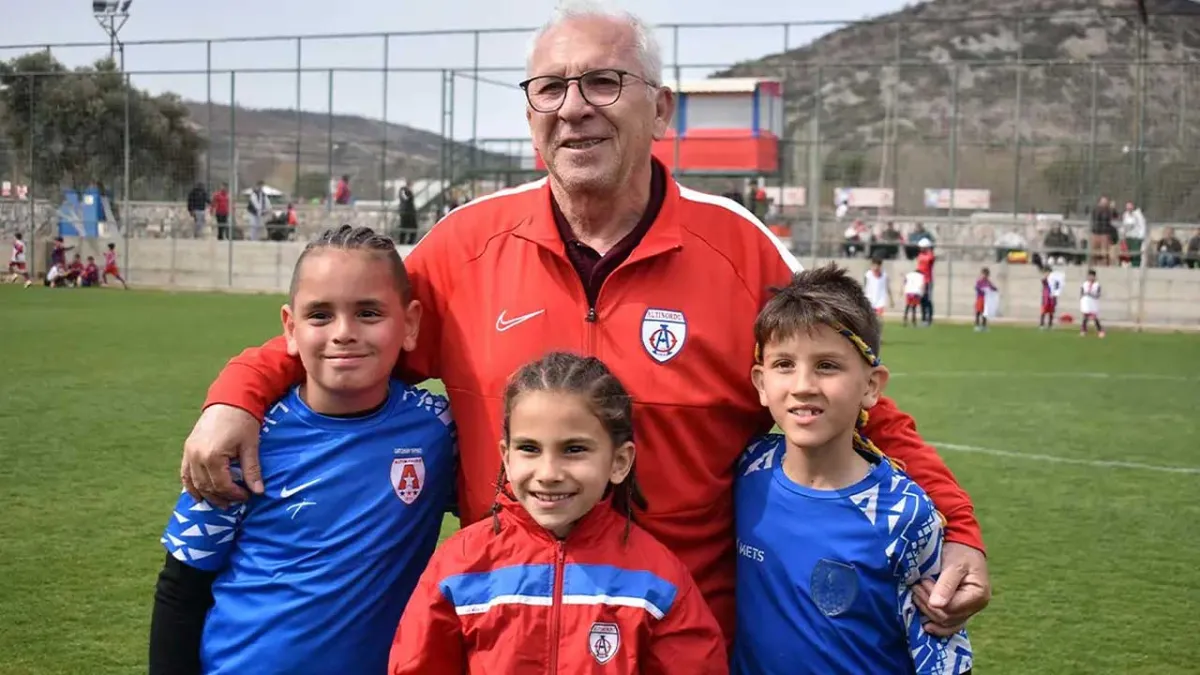 Altınordu’da son dakika krizi: Başkan Özkan masadan kalktı haberinin görseli