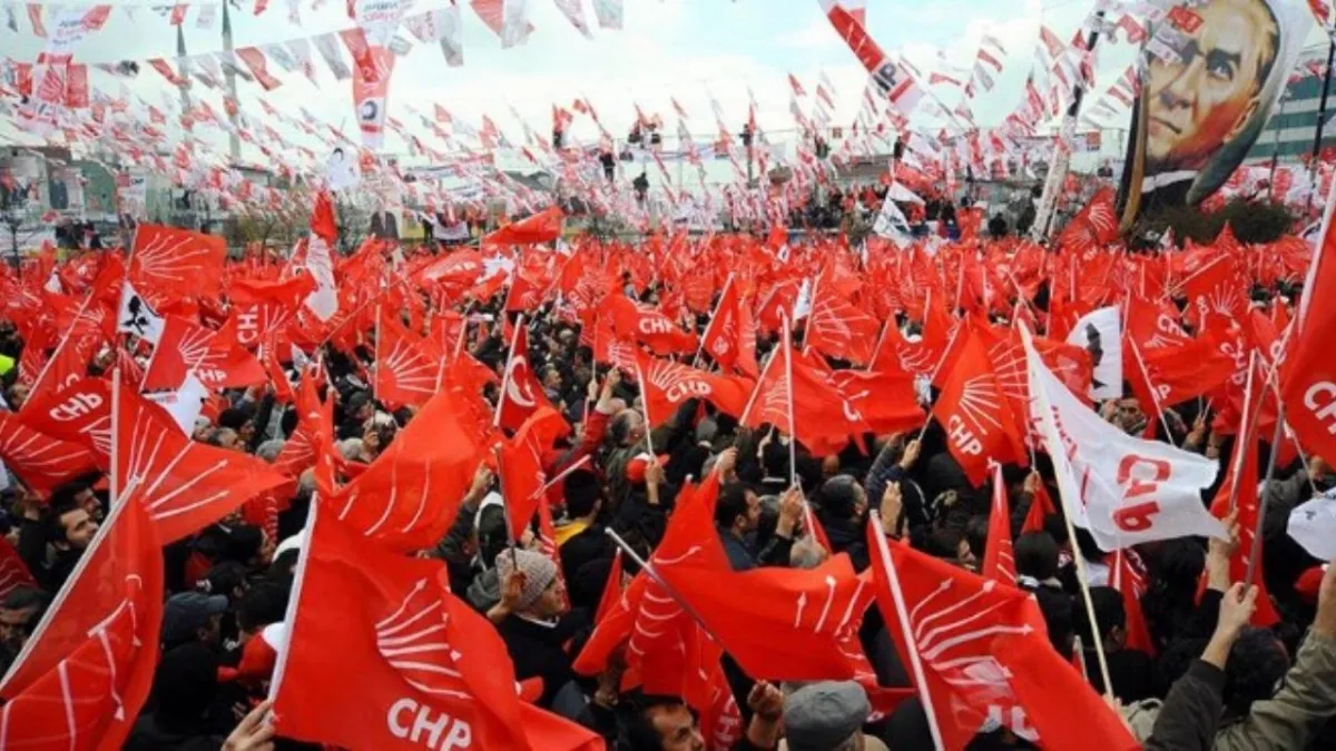 CHP karıştı! Yargı darbesinden sonra parti ayağa kalktı! haberinin görseli