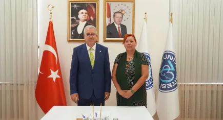 Ege’den Osmanlı Edebiyatını dijital teknolojilerle geleceğe taşıyan yenilikçi proje