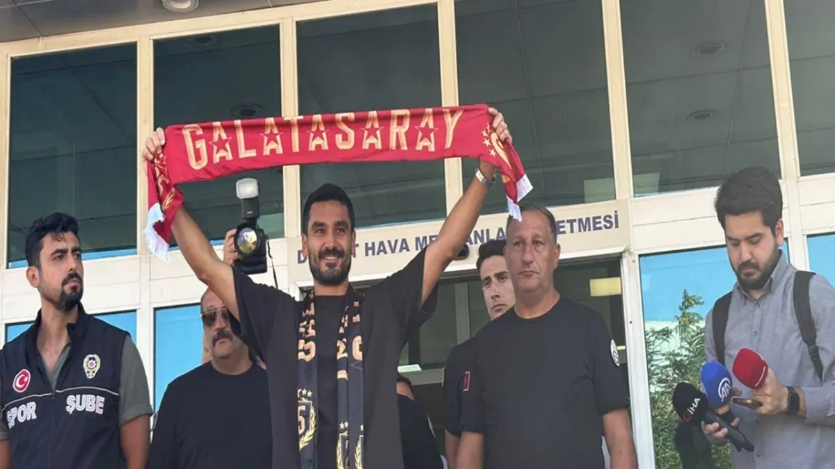 İlkay Gündoğan İstanbul&#039;da haberinin görseli