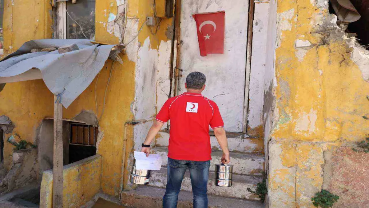 İzmir’de denetimli serbestlik yükümlülerinden örnek iş birliği haberinin görseli