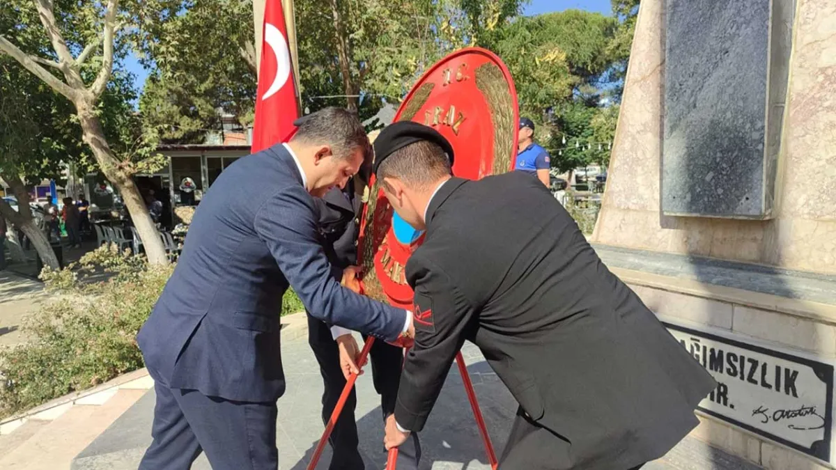 Kiraz’ın düşman işgalinden kurtuluşunun 103. yılı kutlandı haberinin görseli