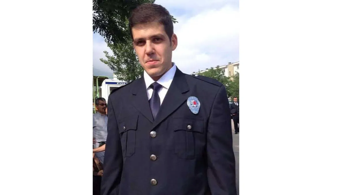 Rahatsızlanan eşine koşarken hayatını kaybetti: Polis memuru trafik kazasında yaşamını yitirdi haberinin görseli