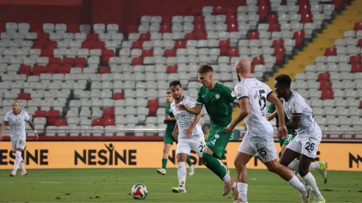 Serik Spor’a SGK şoku! 20 milyon TL’lik borç icra yoluyla takipte haberinin görseli
