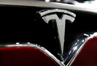 Tesla’ya şok iddia: Ölümcül kazanın çarpışma kaydı silinmiş!