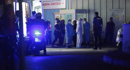 9 polis hastanelik oldu: Şüpheli koku herkesi alarma geçirdi