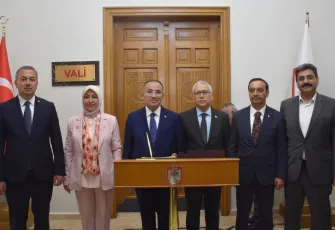Bekir Bozdağ’dan Sivas’ta dikkat çeken mesaj: “Türkiye’nin geleceği o salonda yazıldı”
