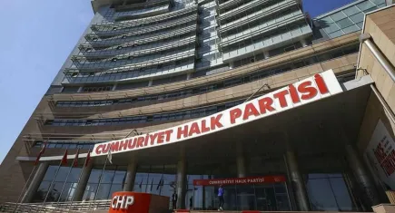 CHP İstanbul İl Başkanlığı seçiminde “hile” iddiası davası! Özgür Çelik ve 10 isim yargılanacak