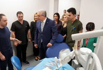 EÜ Diş Hekimliği Fakültesi’nden yaşlı ve engelli dostu sağlık hizmeti