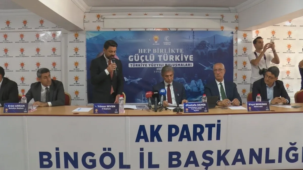 Sokakta herkes söylüyor: ‘Yaparsa AK Parti yapar!’ Bingöl’de Mustafa Demir’den çarpıcı açıklamalar haberinin görseli