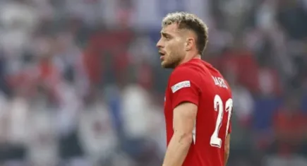 A Milli Futbol takımında şok! Barış Alper Yılmaz sahada sadece 5 dakika kalabildi..
