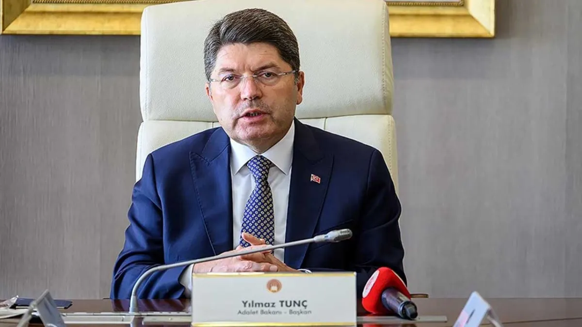 Bakan Tunç&#039;tan HSK üyeleriyle toplantısına ilişkin açıklama haberinin görseli