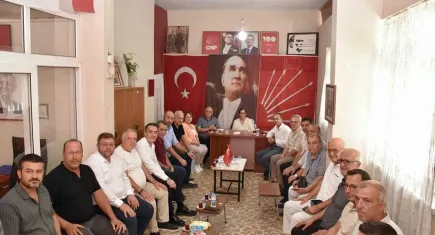 CHP Aydın'da yaprak dökümü devam ediyor: İlçe başkanı ve yönetimi istifa etti!