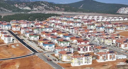 Deprem bölgesine 453 bin bağımsız bölüm teslim edilecek