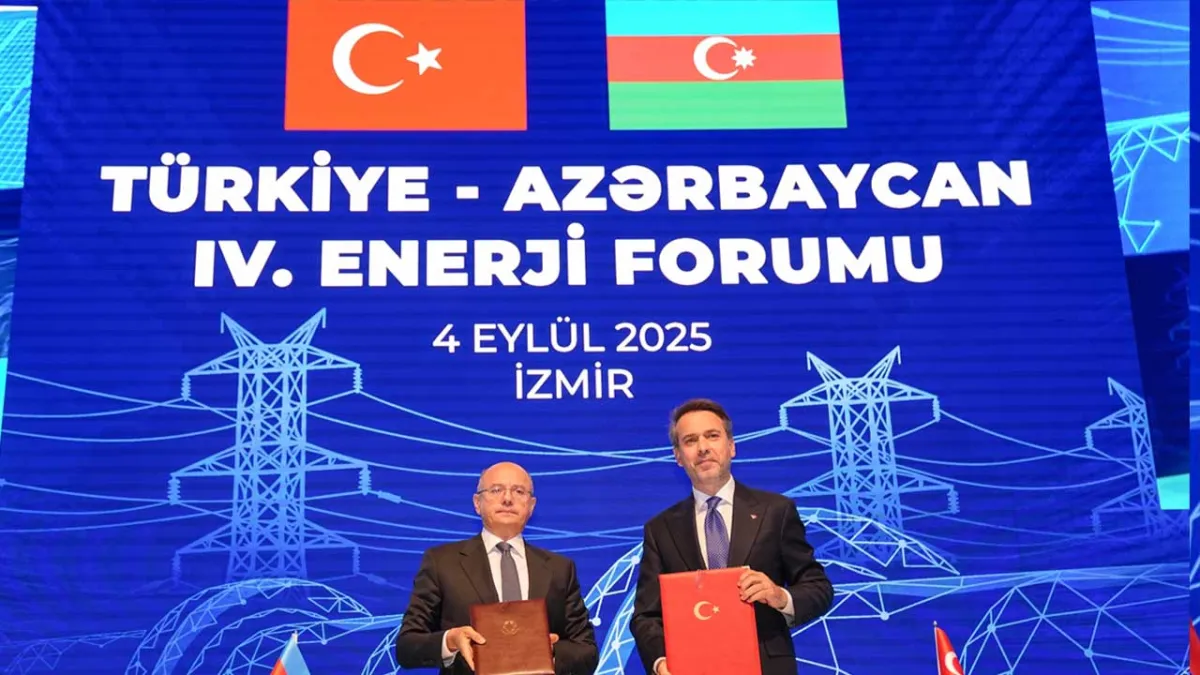 İzmir&#039;de Türkiye-Azerbaycan 4. Enerji Forumu düzenlendi haberinin görseli
