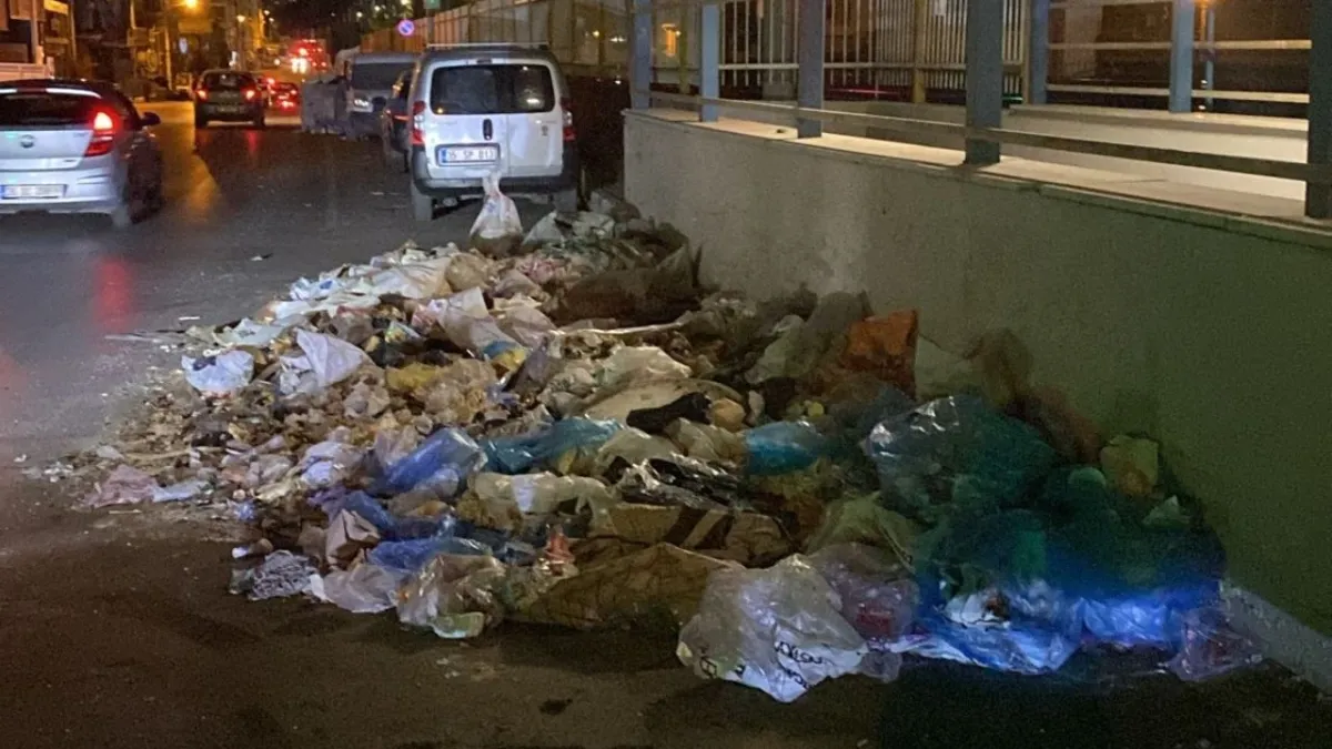 Vatandaş isyan etti: Buca&#039;nın kaderi çöp dağları mı oldu? haberinin görseli