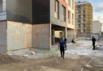 Arnavutköy’de kayıp olarak aranan işçi, inşaatın asansör boşluğunda ölü bulundu!