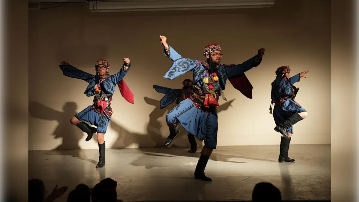 Çeşme, sanat ve eğitim kurslarına davet ediyor haberinin görseli