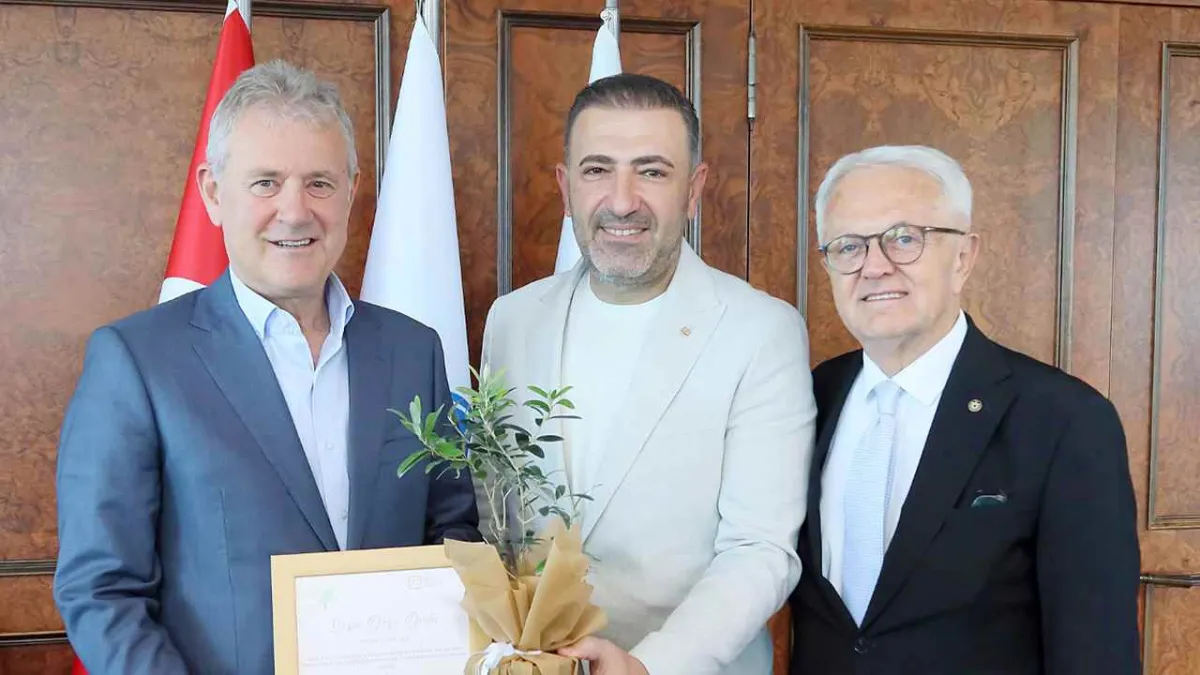 EGSD ve İZTO’dan İzmir’in hazır giyim sektöründe güç birliği haberinin görseli
