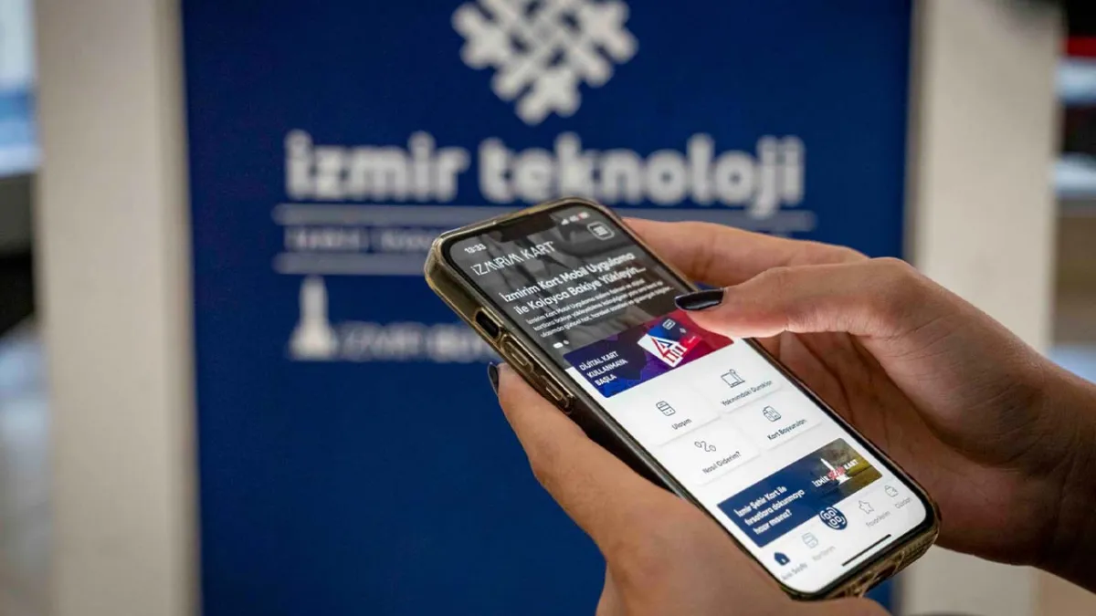 İzmir’de öğrenciler &#039;Dijital Kart&#039; ile toplu ulaşımdan yararlanabilecek  haberinin görseli