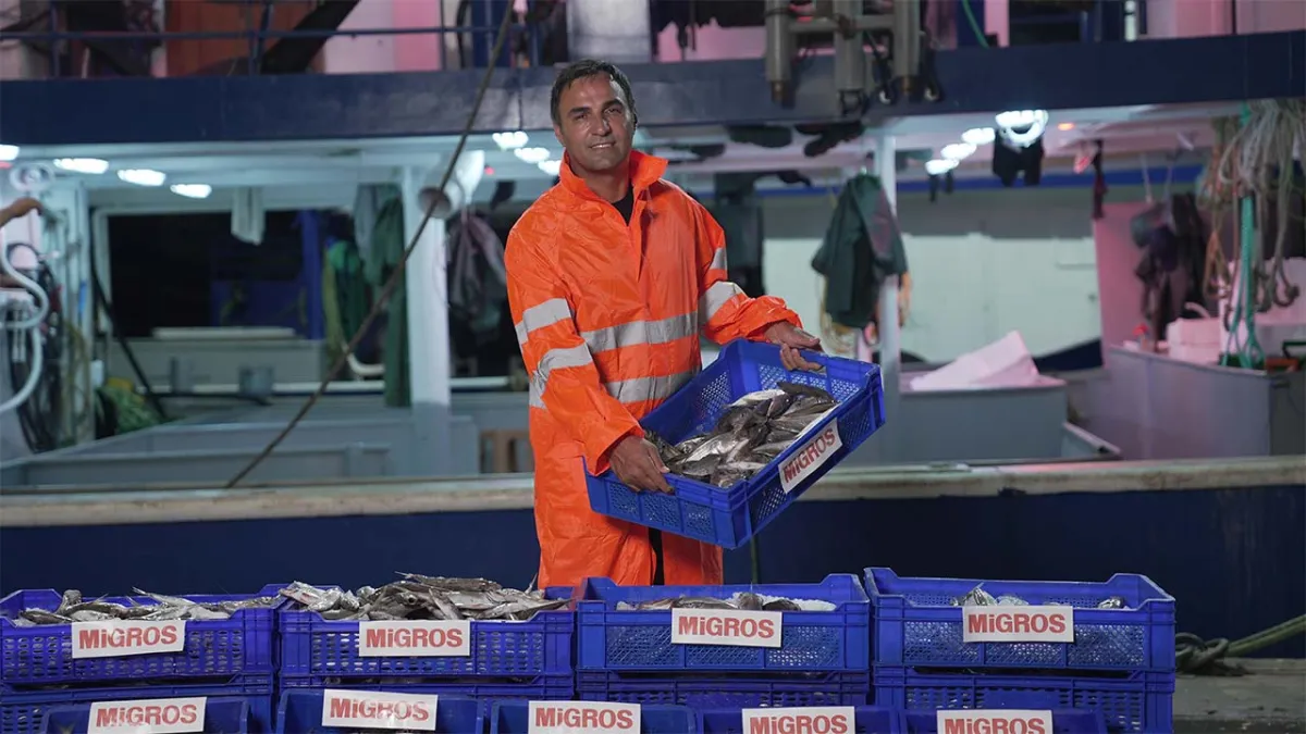 Migros&#039;tan Türkiye’nin en batısından en doğusuna 15 bin ton taze balık  haberinin görseli