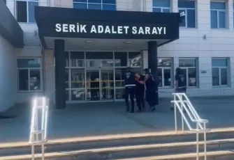 Şanlıurfa’da halk otobüsünü önünü kesip şoföre bıçaklı saldırı: Zanlı Antalya’da yakalandı