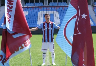 Trabzonspor’un yeni sürprizi: Benjamin Bouchouari resmen bordo-mavili!