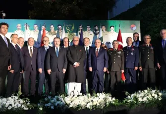 Türkiye-Pakistan savunma iş birliği zirveye taşıyor: Bakan Güler önümüzdeki hafta Pakistan’da
