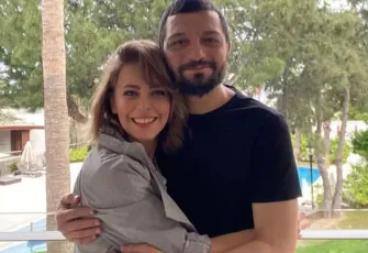 Vildan Atasever ve Mehmet Erdem’den bebek müjdesi: 5 aylık hamile!