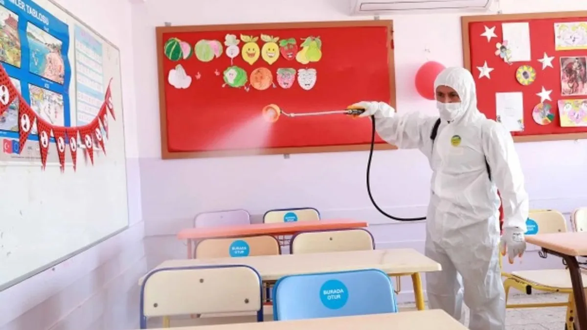  Bayraklı’da okullar yeni eğitim yılına hazırlandı haberinin görseli
