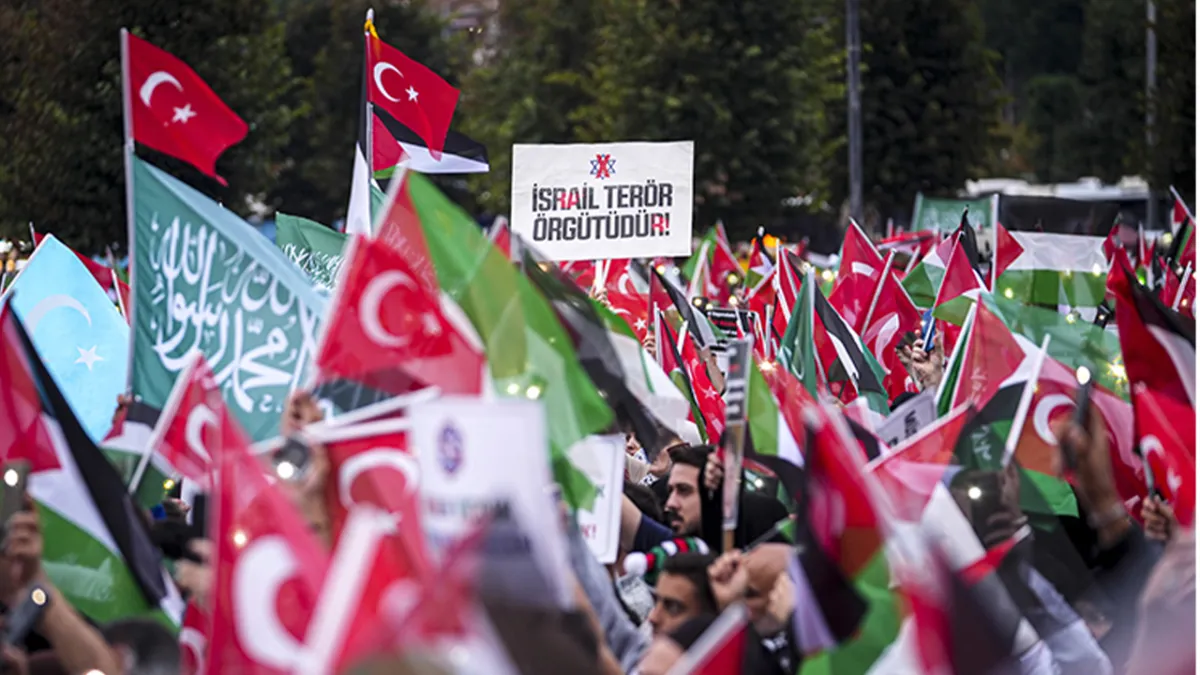 Türkiye’nin dört bir yanında Küresel Sumud Filosu’na destek yürüyüşleri düzenlendi haberinin görseli