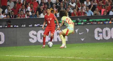 A Milli Futbol Takımımız, İspanya’ya farklı skorla mağlup oldu