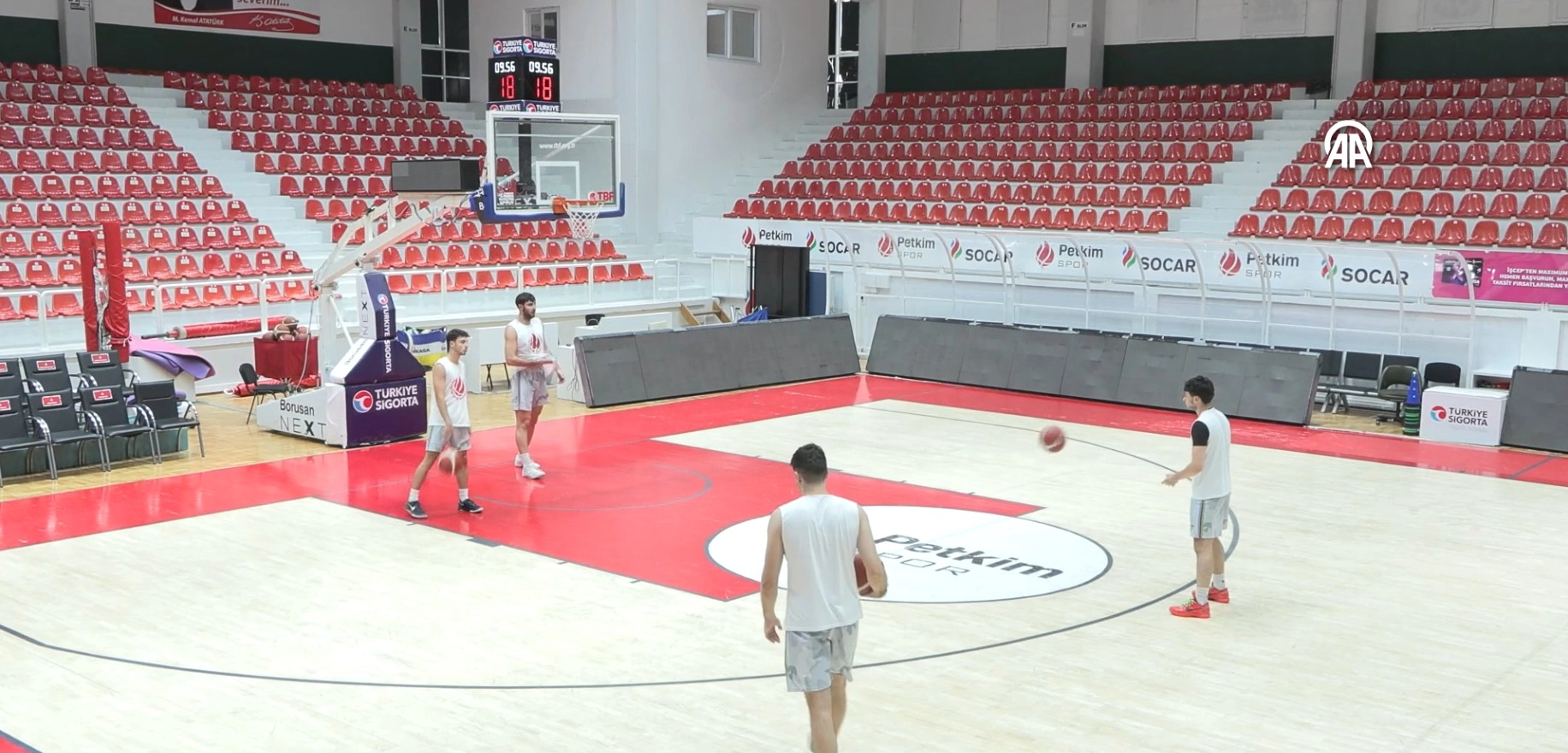Aliağa Petkimspor sıkı çalışıyor başlıklı video haberin görseli