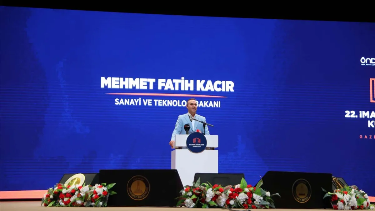 Bakan Kacır: 2026’da Ay&#039;a uzay aracı göndereceğiz haberinin görseli