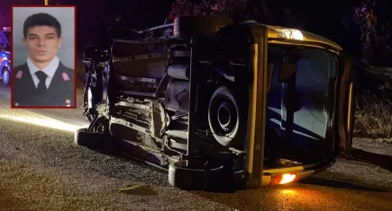 Direksiyon hakimiyetini kaybeden araç elektrik direğine çarptı: Uzman çavuş hayatını kaybetti