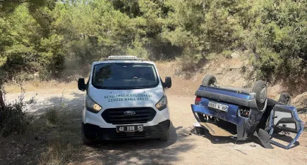 Muğla’da feci kaza: Uçurumdan yuvarlanan araçtaki anne ve 2 yaşındaki oğlu hayatını kaybetti