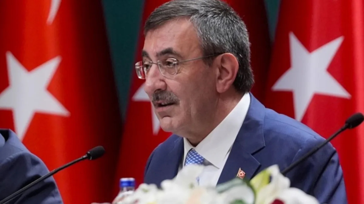 Cevdet Yılmaz: Türkiye Ekonomisi 2028’de tek haneye inen enflasyon ve rekor milli gelirle zirveye koşuyor haberinin görseli