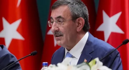 Cevdet Yılmaz: Türkiye Ekonomisi 2028’de tek haneye inen enflasyon ve rekor milli gelirle zirveye koşuyor