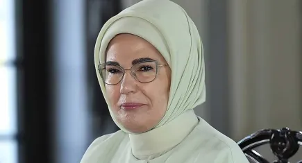Emine Erdoğan'dan 'Dünya Okuma Yazma Günü' paylaşımı