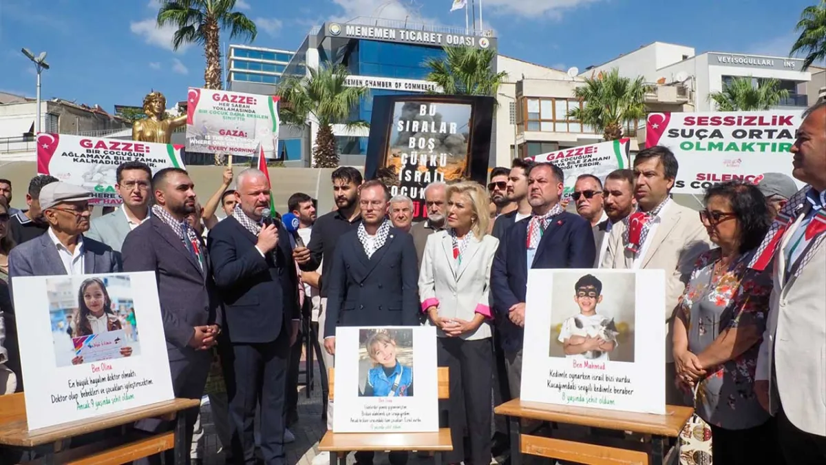 İzmir’de “Boş Sıralar” etkinliği ile Gazze’deki çocuklar için anma haberinin görseli