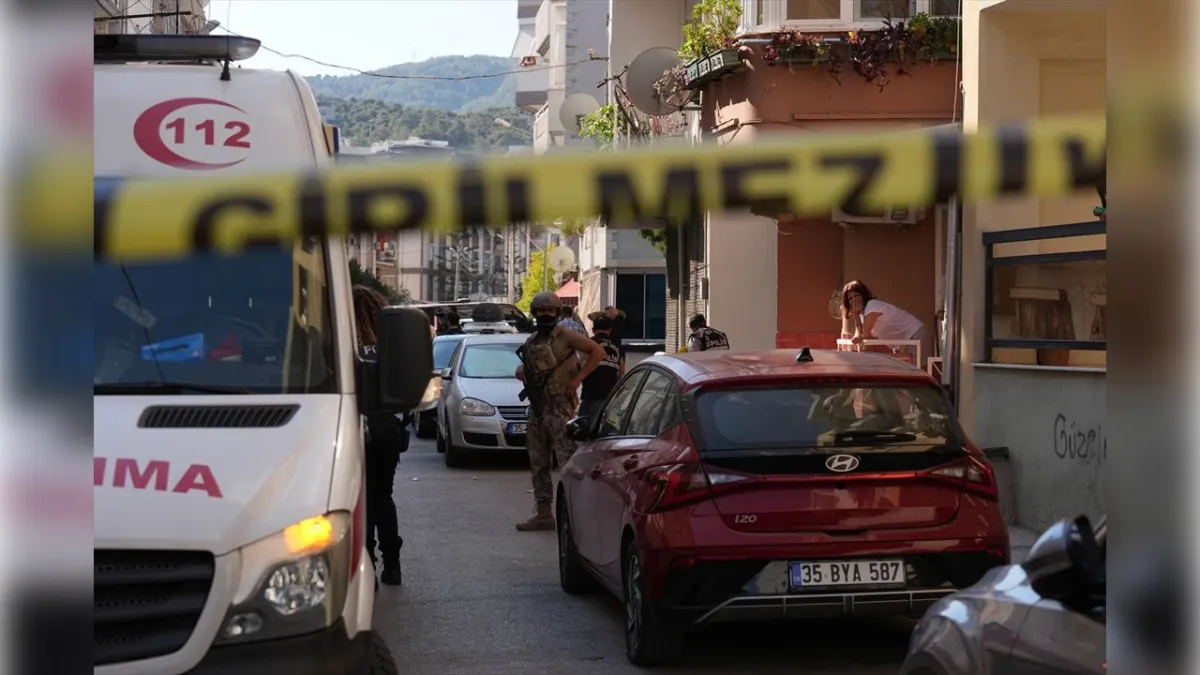 İzmir'de karakola silahlı saldırı: Şehitler var! haberinin görseli