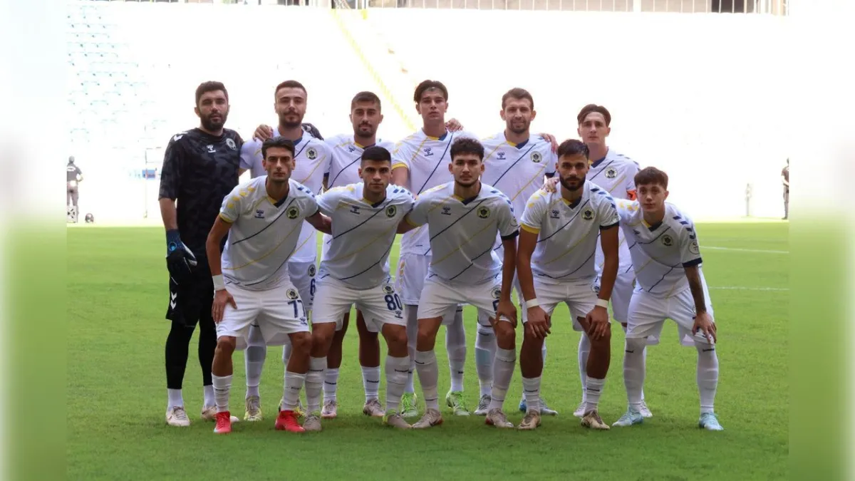 Menemen’den Adana’da gövde gösterisi: 5-0 haberinin görseli