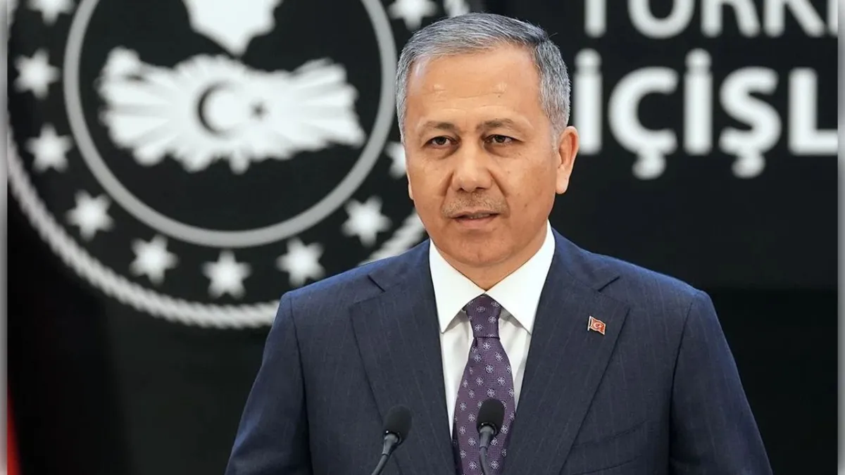 Yerlikaya’dan Balçova’daki saldırıya ilişkin açıklama: Saldırgan yakalandı haberinin görseli