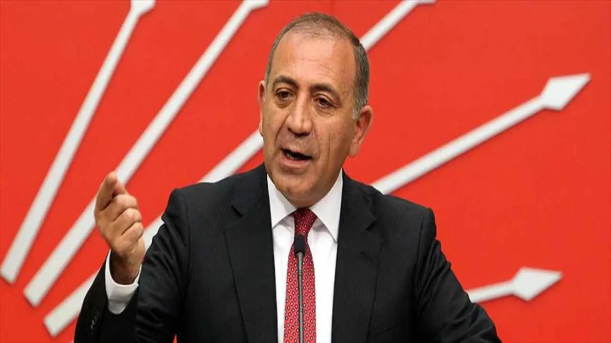 CHP binasında kayyum krizi: Gürsel Tekin 30 kişilik giriş listesi hazırladı haberinin görseli
