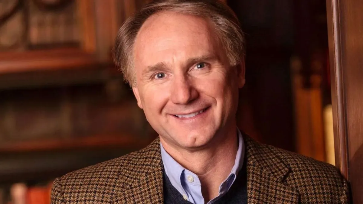 Dünya turuna hazır olun: Dan Brown’dan şifre dolu yeni eser! haberinin görseli