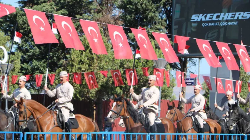 İzmir’de 9 Eylül kutlamaları başladı