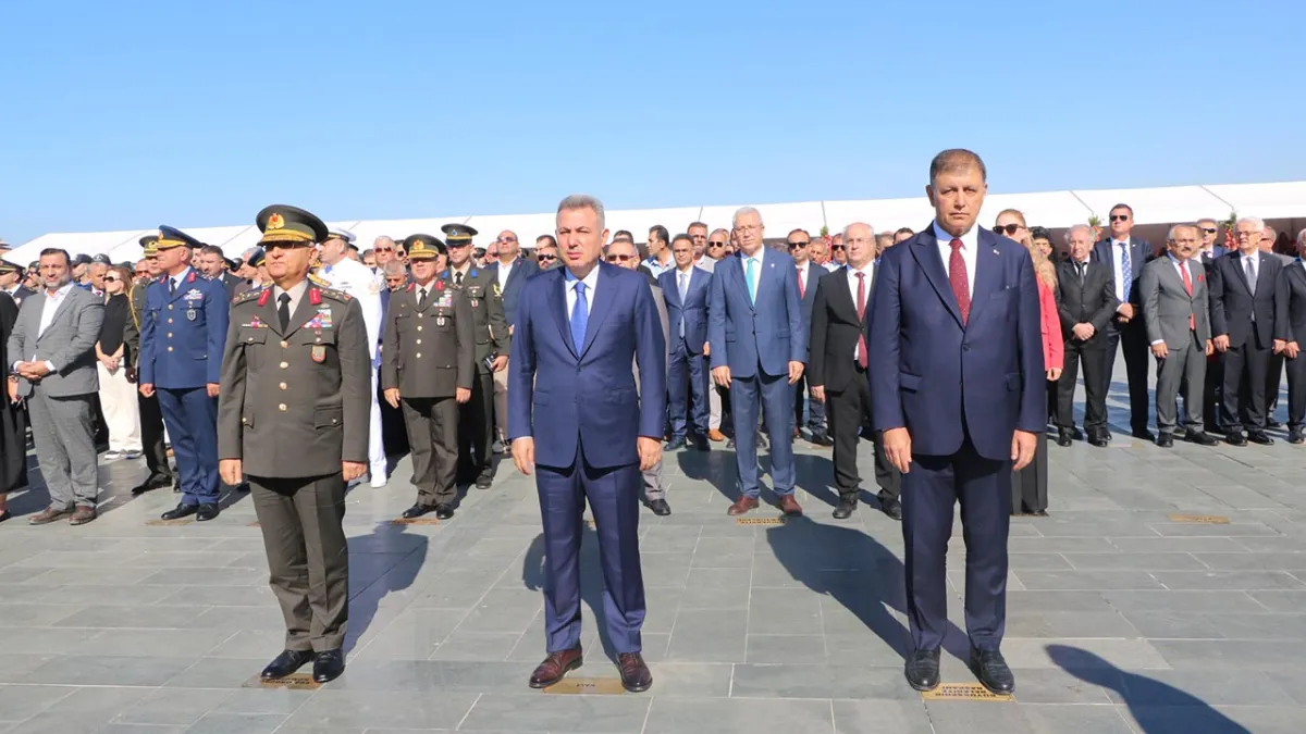 İzmir’in Kurtuluşu 103’üncü yılında törenlerle anıldı haberinin görseli