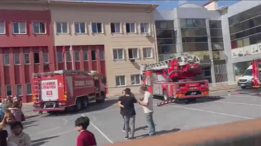 Okulda yangın paniği: Öğrenciler tahliye edildi haberinin görseli
