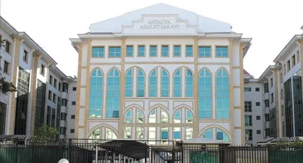Antalya Büyükşehir Belediyesi'ne 5. dalga rüşvet operasyonu