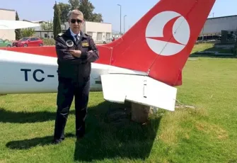 Arkadaşları şüphelendi, kapıyı kırınca karşılaştıkları manzara kan dondurdu